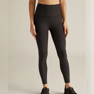 Beyond Yoga Striped Jacquard Caught In The Midi High Waisted Legging black